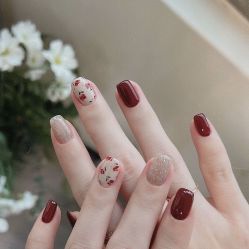 -H12 STAR日式美甲美睫专门店