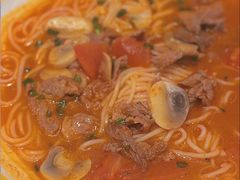 -粉小主·贵州酸汤牛肉粉(南京仙林金鹰店)