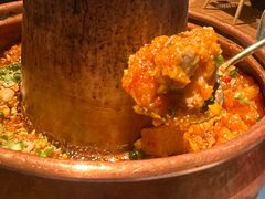 铜锅饵块油焖鸡-一坐一忘云南菜(嘉里中心店)
