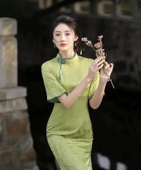 -租旗袍租礼服馆