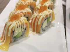 三文鱼芒果卷拼盘-新一番三文鱼寿司(红城湖店)