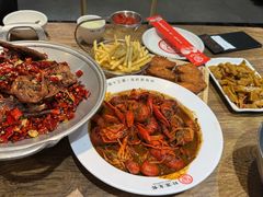 -叶派龙虾•招牌香辣蟹·海鲜(中海国际店)