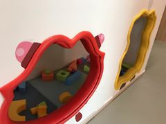 -小门牙好性格托育(北外滩中心)