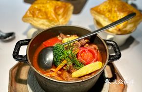 Red Wine Braised Beef Tail