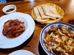 -生活本该如此北京小馆(周庄嘉园店)