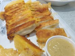 黄花鱼锅贴-品味居·首店·大连鲜活海鲜大连菜(东港店)