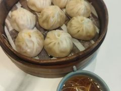 -馋三尺蟹粉小笼(人民广场店)