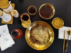 井梅蟹粉面-贡梅老面馆·蟹粉面·无锡特色小吃(南长街主推店)