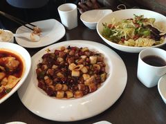 宫保鸡丁-老牌坊鲁菜名店(宽厚里店)