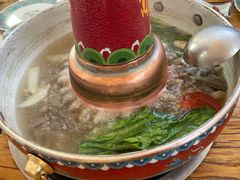-毛辣果·贵州红酸汤牛肉火锅(西单店)