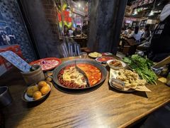 -萍姐火锅·公路夜市(武汉首店)