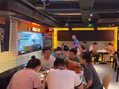 -鸣记脆皮烤鱼·海鲜烤鱼(三八广场店)