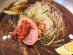 -啊美丽炭火烤肉(滑翔一店)