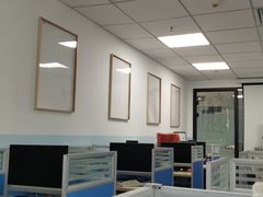 -新航道雅思托福·留学·考研培训(人民广场校区)