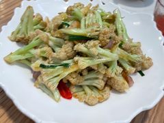-山楂树融合菜餐厅