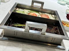 -宽坐河鲜馆(凤城九路店)