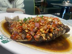 -费大厨辣椒炒肉(高铁吾悦广场店)