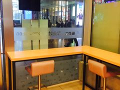 -德克士(虹桥火车站店)