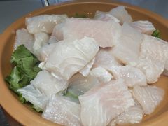 -龍歌自助小火锅(市南金茂湾店)
