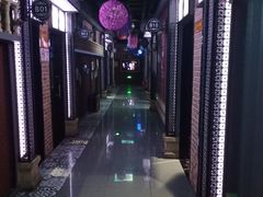 -蓝乐光量贩KTV(浦东禹悦汇店)