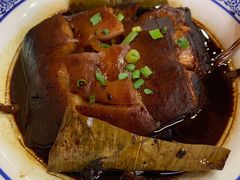 东坡肉-邱记私房菜·十八年本地菜