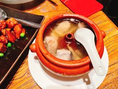 松茸汽锅鸡-中8楼风尚云南菜(颐堤港店)