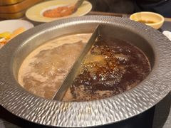 -牛YO寿喜烧·铁板烧和牛火锅自助(市府恒隆店)