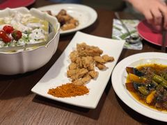 -肆海小川菜酒馆Wine Bistro (青年路店)