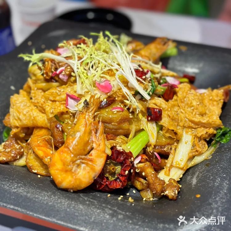🔥自选速食干锅麻辣烫美食小天地｜壹鲜锅