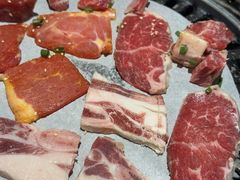 -匠牛亭·锅物烧肉放题自助(昆百大·泰业城店)
