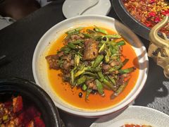 -万重锦·人文川菜馆(骡马市店)