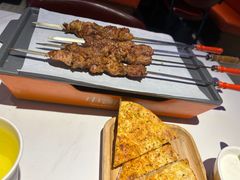 -小河公主秘制烤羊腿(小绿谷店)