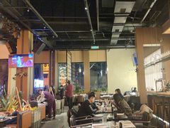 -洛缦音乐餐厅(工业展览馆万象城店)