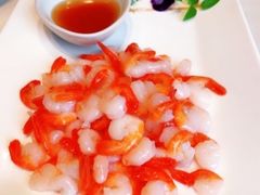 手剥河虾仁-蝶园·装修中(BFC外滩金融中心店)