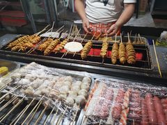 -小魏哥果仁烤面筋