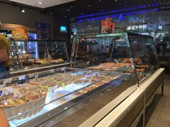 面包甜点陈列柜-巴黎贝甜(望京信万店)