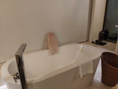 -杭州逸酒店(西湖武林店)