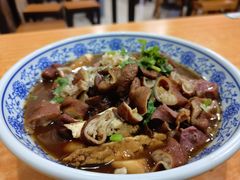 卤煮火烧-门框胡同百年卤煮(鸟巢店)