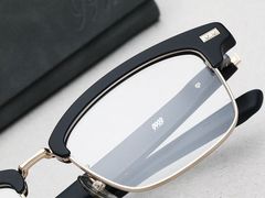 -目艮眼镜SHOWROOM(品牌集合店)