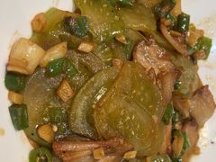 -黄泥岗·地道湖北菜(奥特莱斯店)