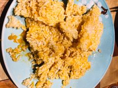 蛋黄锅巴-蜜桃餐厅·伴山(绿宝广场店)