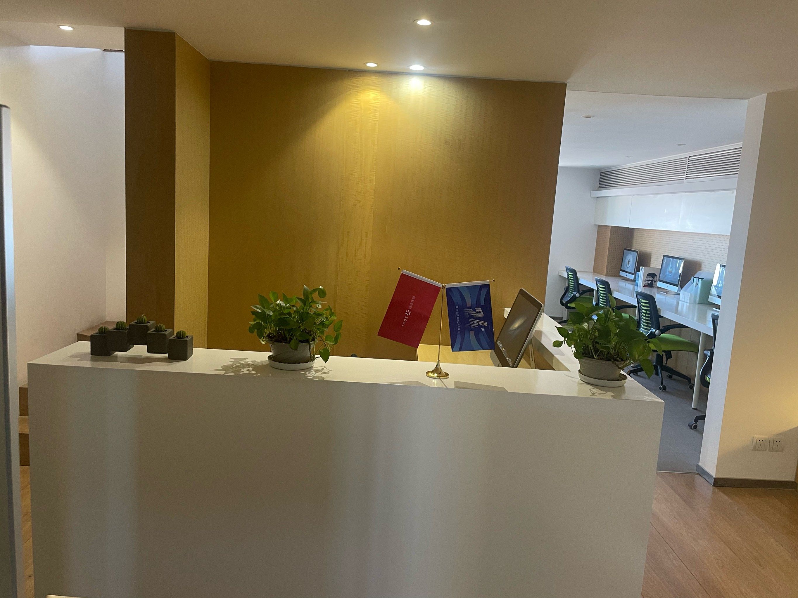 整洁的前台,高效的工作