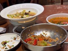 -老滇山寨•云南特色菜•地方菜•民族风情歌舞表演(金碧店)