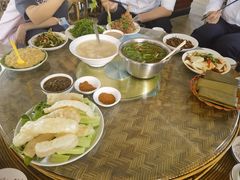 -岩保农家乐