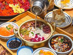 -周小明火锅(黑金冠社区店)