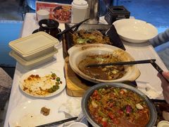 -鄱阳湖·江西小炒·瓦罐煨汤(五道口店)