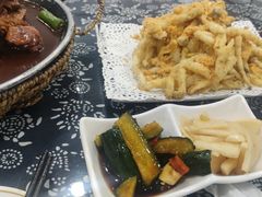 -八两八金·莱芜特色炒鸡(市南漳浦路店)