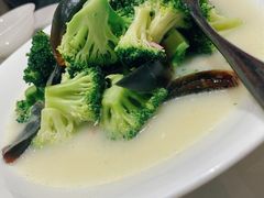 上汤西兰花-新吉士·上海菜(浦东LCM置汇旭辉店)