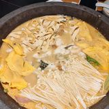 亲子游碰到宝藏石锅鱼 | 河鲜生石锅鱼