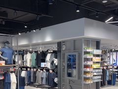 -迪卡侬(环球港店)